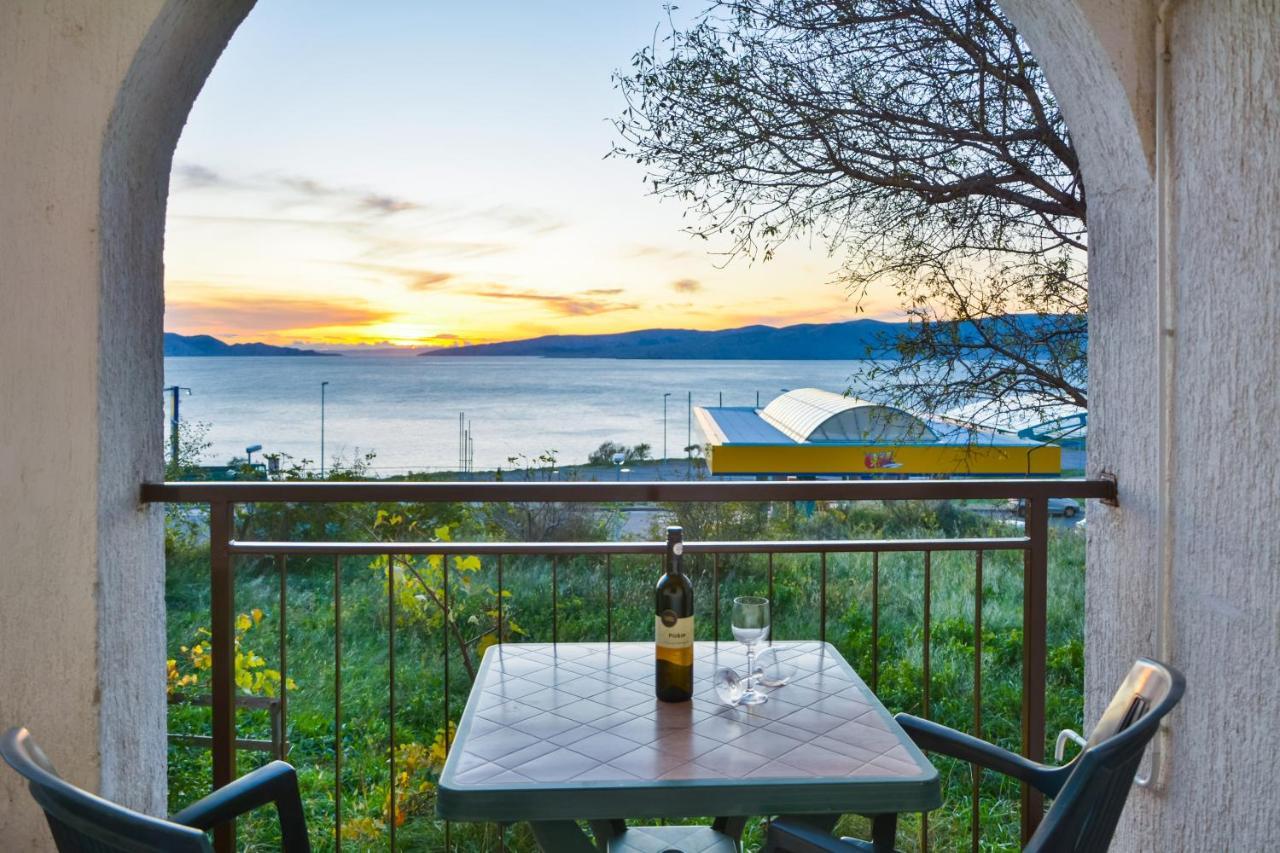 Apartments With A Parking Space Senj - 11520 Senj (Lika-Senj) Exterior foto